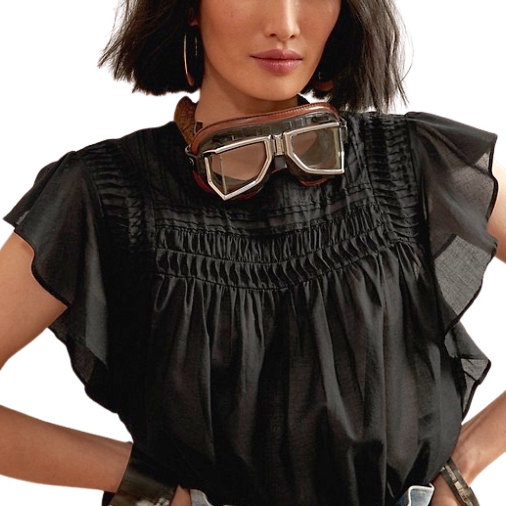 BANANA REPUBLIC Pintuck Ruffle Sleeve Top in Black